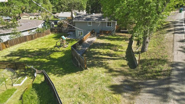 20485 Soulsbyville Rd, Soulsbyville, CA 95372
