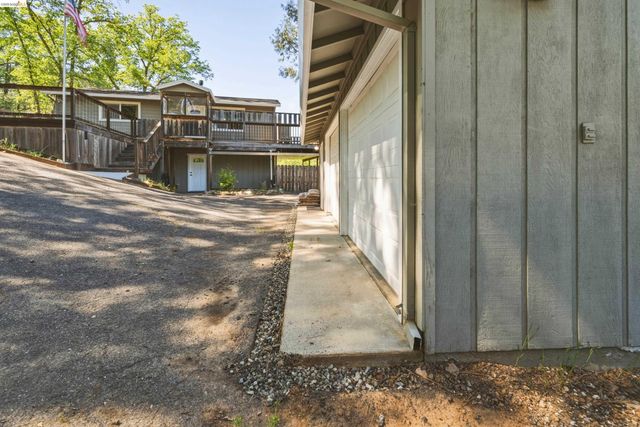 20485 Soulsbyville Rd, Soulsbyville, CA 95372