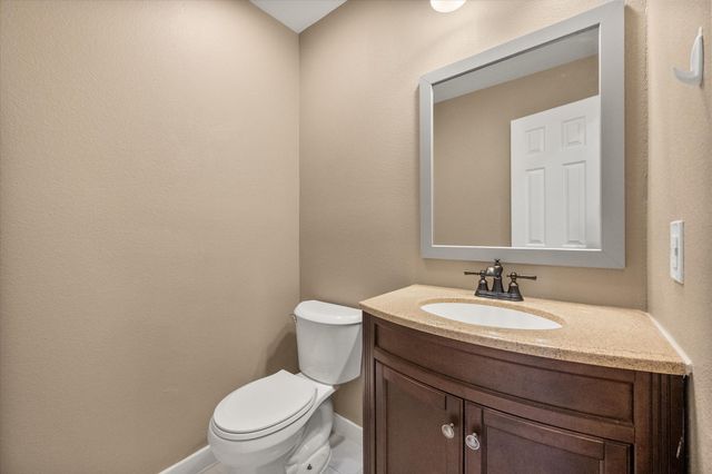 5806 Village Glen Trail, Arlington, TX 76016