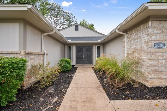 5806 Village Glen Trail, Arlington, TX 76016