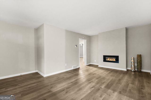 819 Blossom Street SW, Atlanta, GA 30310