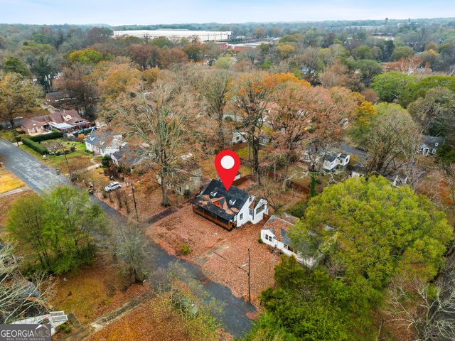 819 Blossom Street SW, Atlanta, GA 30310