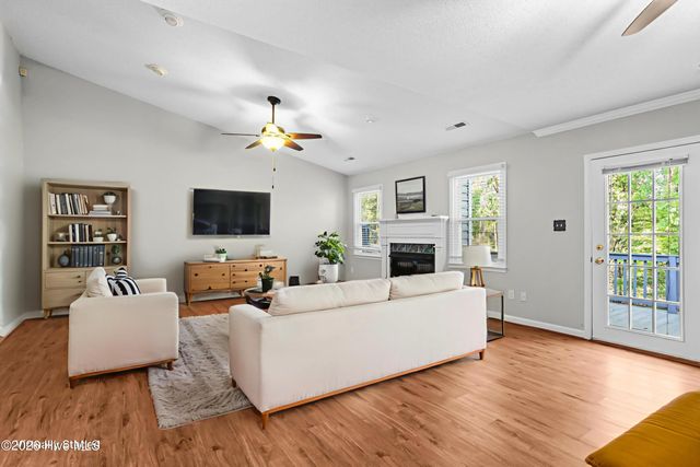 506 Westpark Circle, Winston Salem, NC 27103