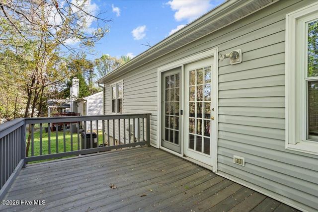 506 Westpark Circle, Winston Salem, NC 27103