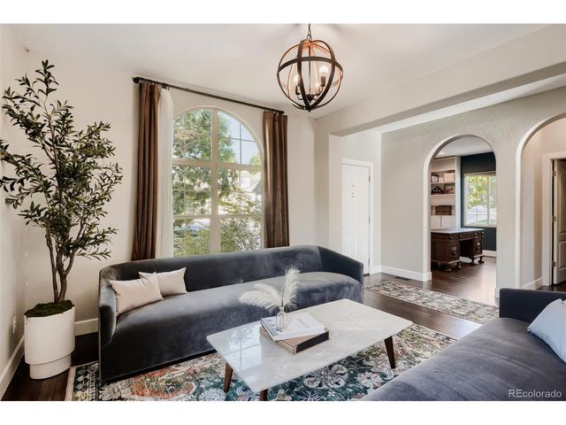 2919 Breezy Ln, Castle Rock, CO 80109