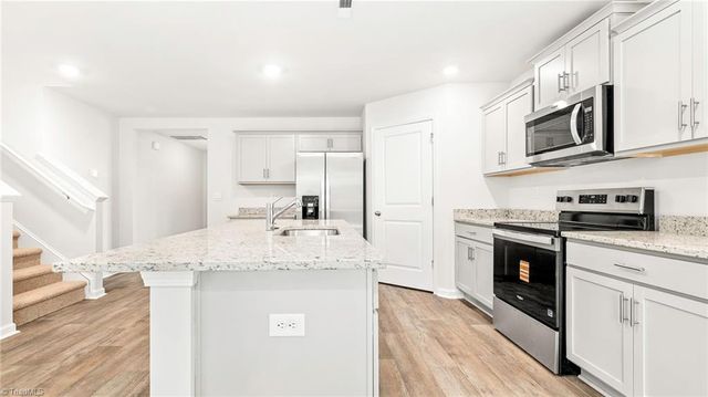 393 Middleton Drive, Lexington, NC 27295