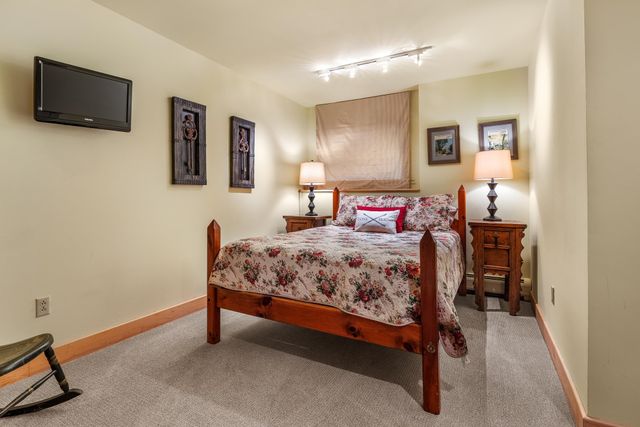 153 High Meadow Road, Winhall, VT 05340