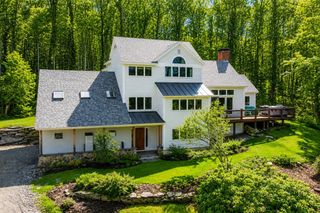 153 High Meadow Road, Winhall, VT 05340