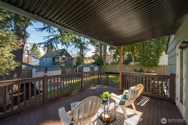 4570 36th Avenue W, Seattle, WA 98199