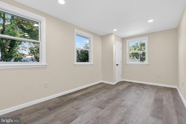 306 MAY CT, West Deptford, NJ 08096