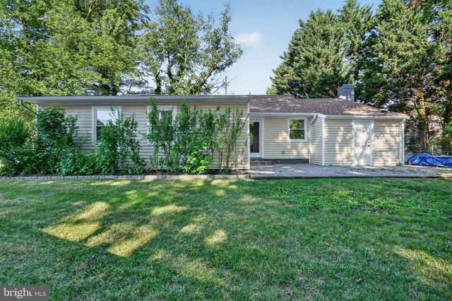 306 MAY CT, West Deptford, NJ 08096