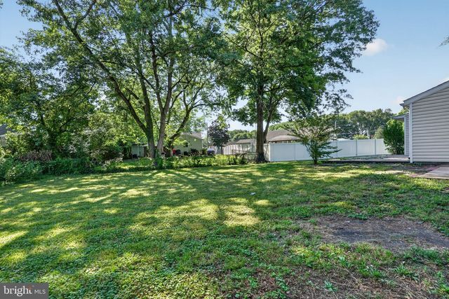 306 MAY CT, West Deptford, NJ 08096