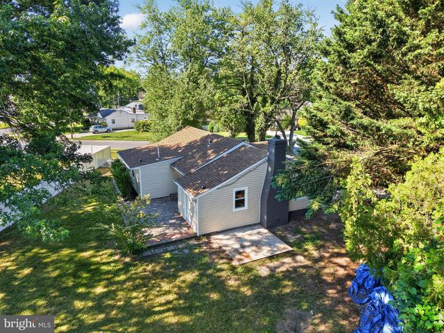 306 MAY CT, West Deptford, NJ 08096
