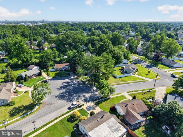 306 MAY CT, West Deptford, NJ 08096