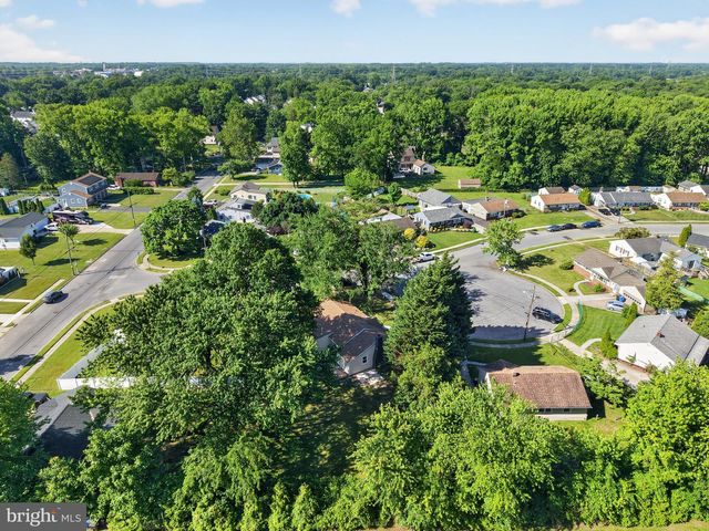 306 MAY CT, West Deptford, NJ 08096