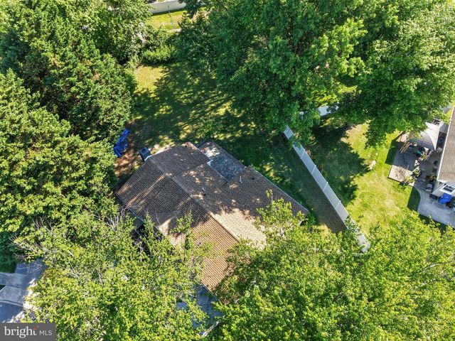 306 MAY CT, West Deptford, NJ 08096