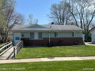 12439 Clinton River Road, Sterling Heights, MI 48313