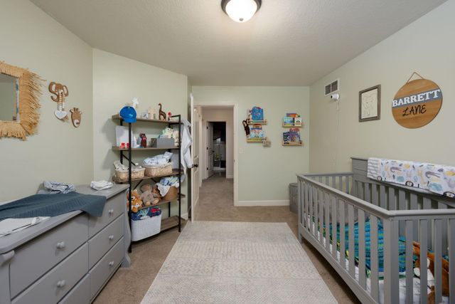 8603 Springberry Drive, Fort Wayne, IN 46818