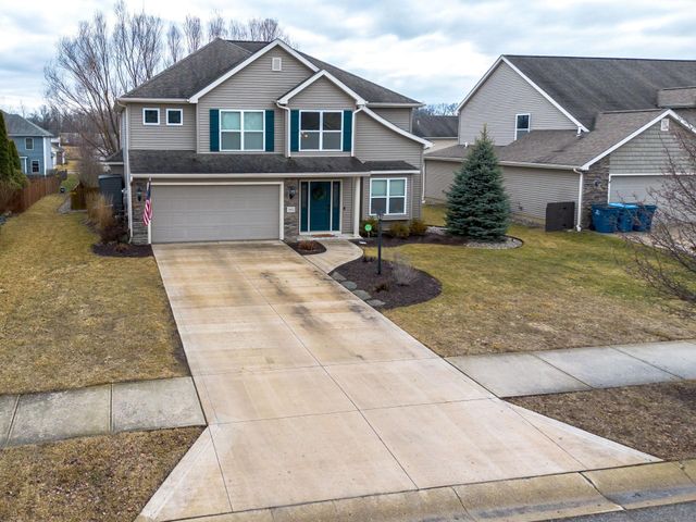 8603 Springberry Drive, Fort Wayne, IN 46818