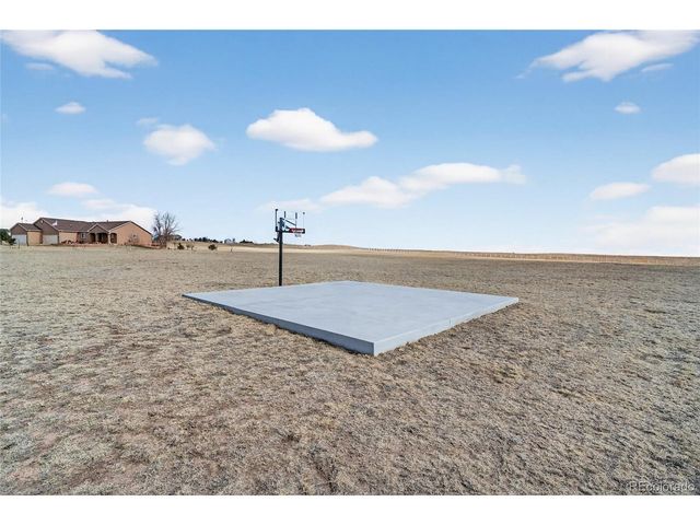 9455 Doe Creek Ct, Peyton, CO 80831