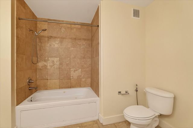 5055 Addison Circle 409, Addison, TX 75001