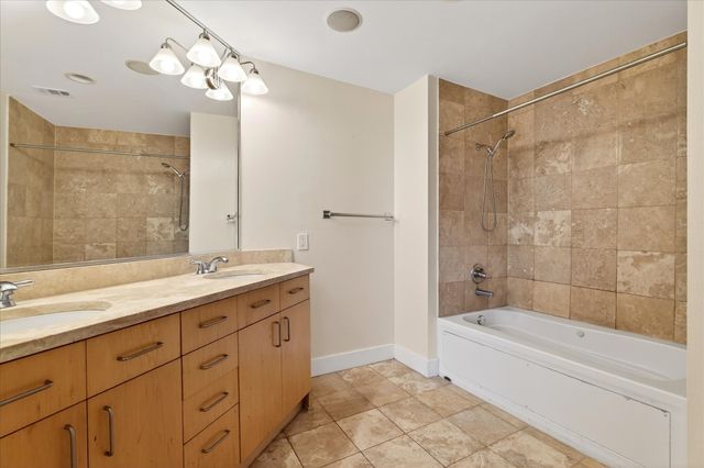 5055 Addison Circle 409, Addison, TX 75001