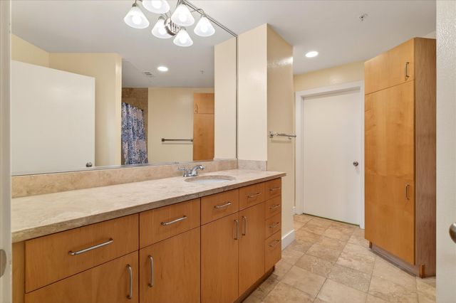 5055 Addison Circle 409, Addison, TX 75001