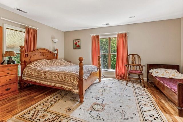 6460 E Galien Buchanan Road, Bertrand Twp, MI 49107