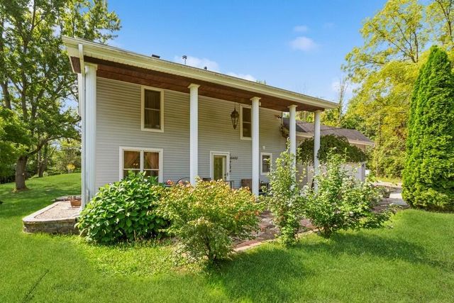 6460 E Galien Buchanan Road, Bertrand Twp, MI 49107