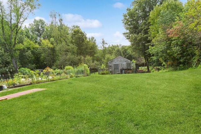 6460 E Galien Buchanan Road, Bertrand Twp, MI 49107