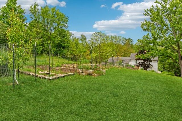 6460 E Galien Buchanan Road, Bertrand Twp, MI 49107