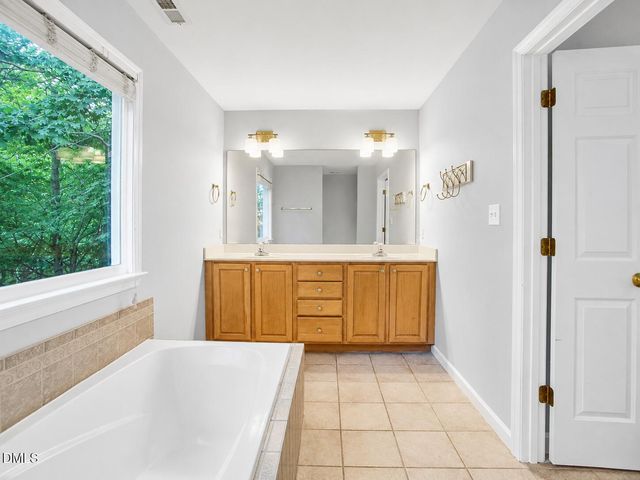 501 Perry Creek Drive, Chapel Hill, NC 27514