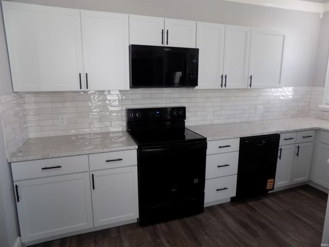 915 S Lombard Avenue, Evansville, IN 47714