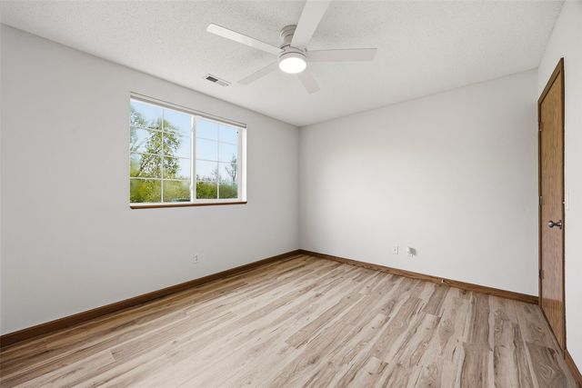 1350 44th Street B, Marion, IA 52302