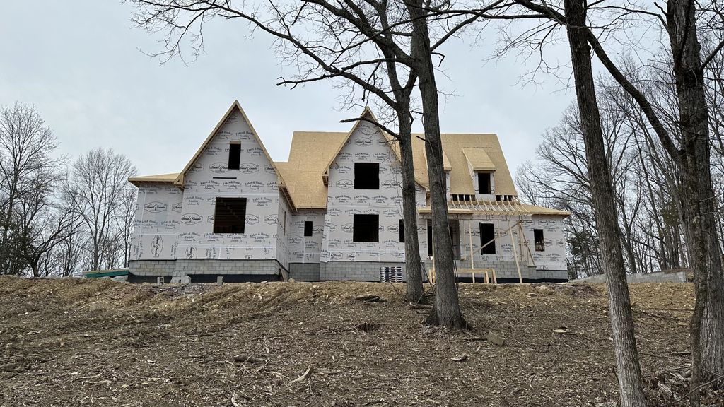 915 Cooks Rd, Mount Juliet, TN 37122