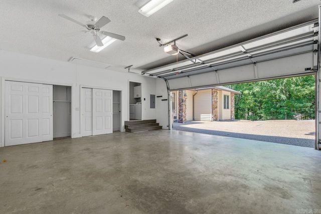 113 Cifuentes Way, Hot Springs Village, AR 71909