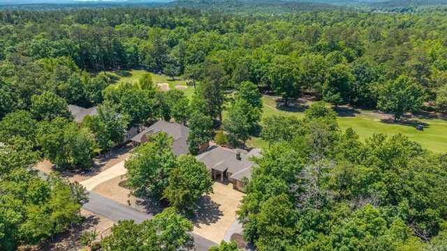 113 Cifuentes Way, Hot Springs Village, AR 71909