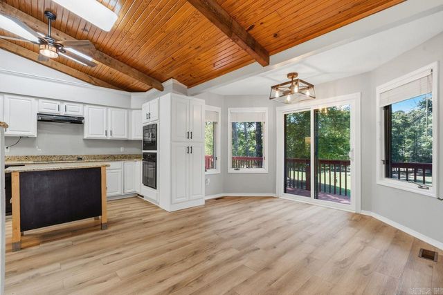 113 Cifuentes Way, Hot Springs Village, AR 71909