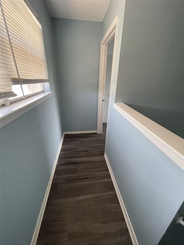 529 E Norwood Circle, Arlington, TX 76013