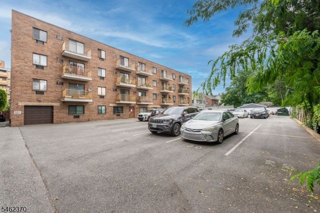 245 Anderson St 1A, Hackensack City, NJ 07601