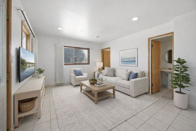 9013 ORIOLE Avenue, Morton Grove, IL 60053