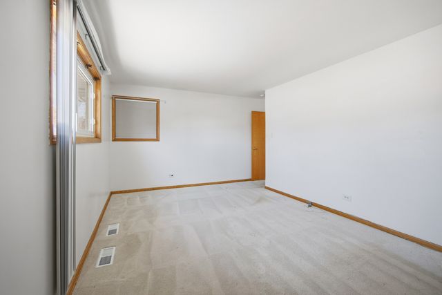 9013 ORIOLE Avenue, Morton Grove, IL 60053