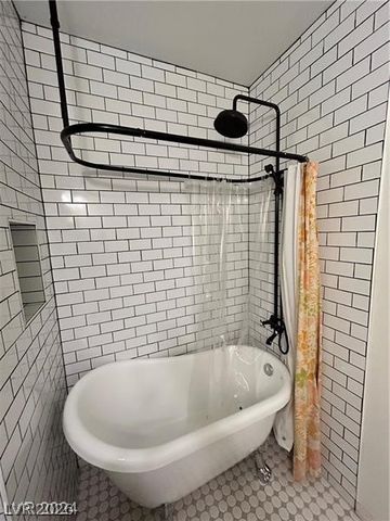 1050 East Cactus Avenue 1011, Las Vegas, NV 89183