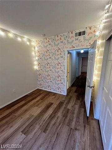 1050 East Cactus Avenue 1011, Las Vegas, NV 89183