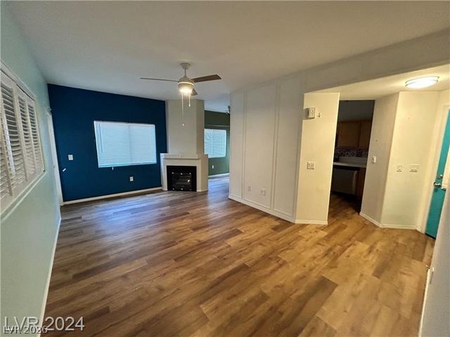 1050 East Cactus Avenue 1011, Las Vegas, NV 89183