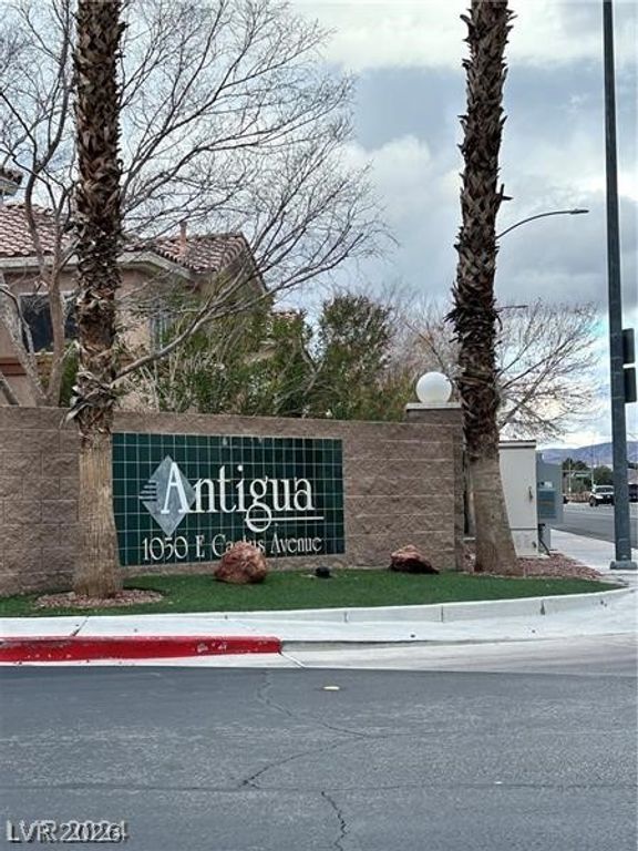 1050 East Cactus Avenue 1011, Las Vegas, NV 89183