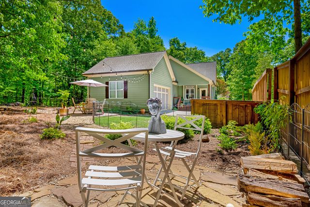 95 Village Drive, Hartwell, GA 30643