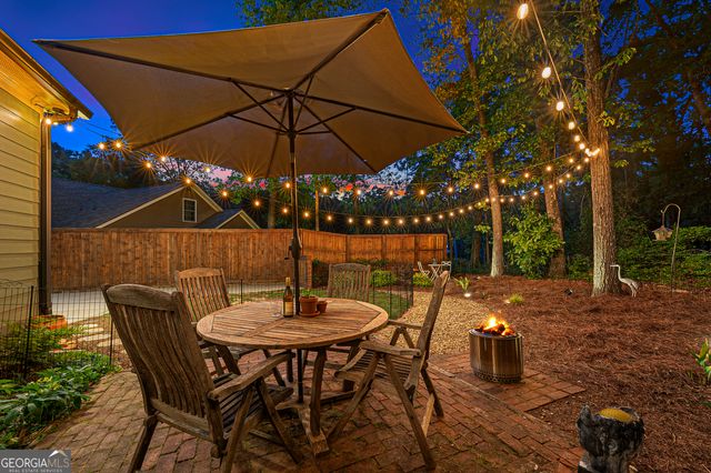 95 Village Drive, Hartwell, GA 30643