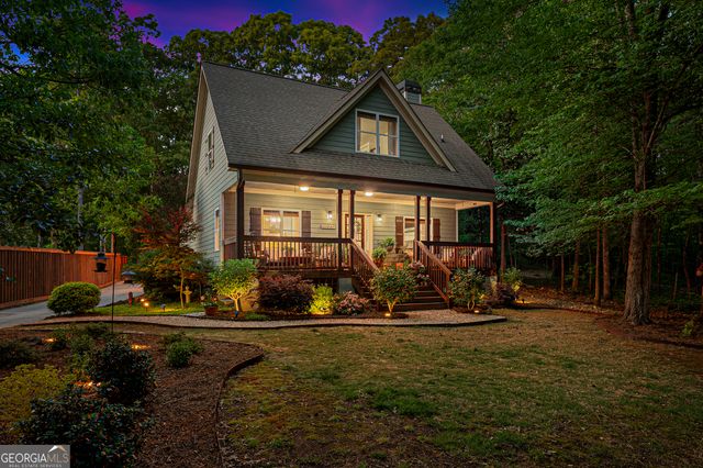 95 Village Drive, Hartwell, GA 30643