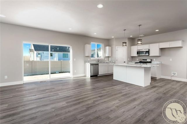 943 Madrid Drive, Billings, MT 59105